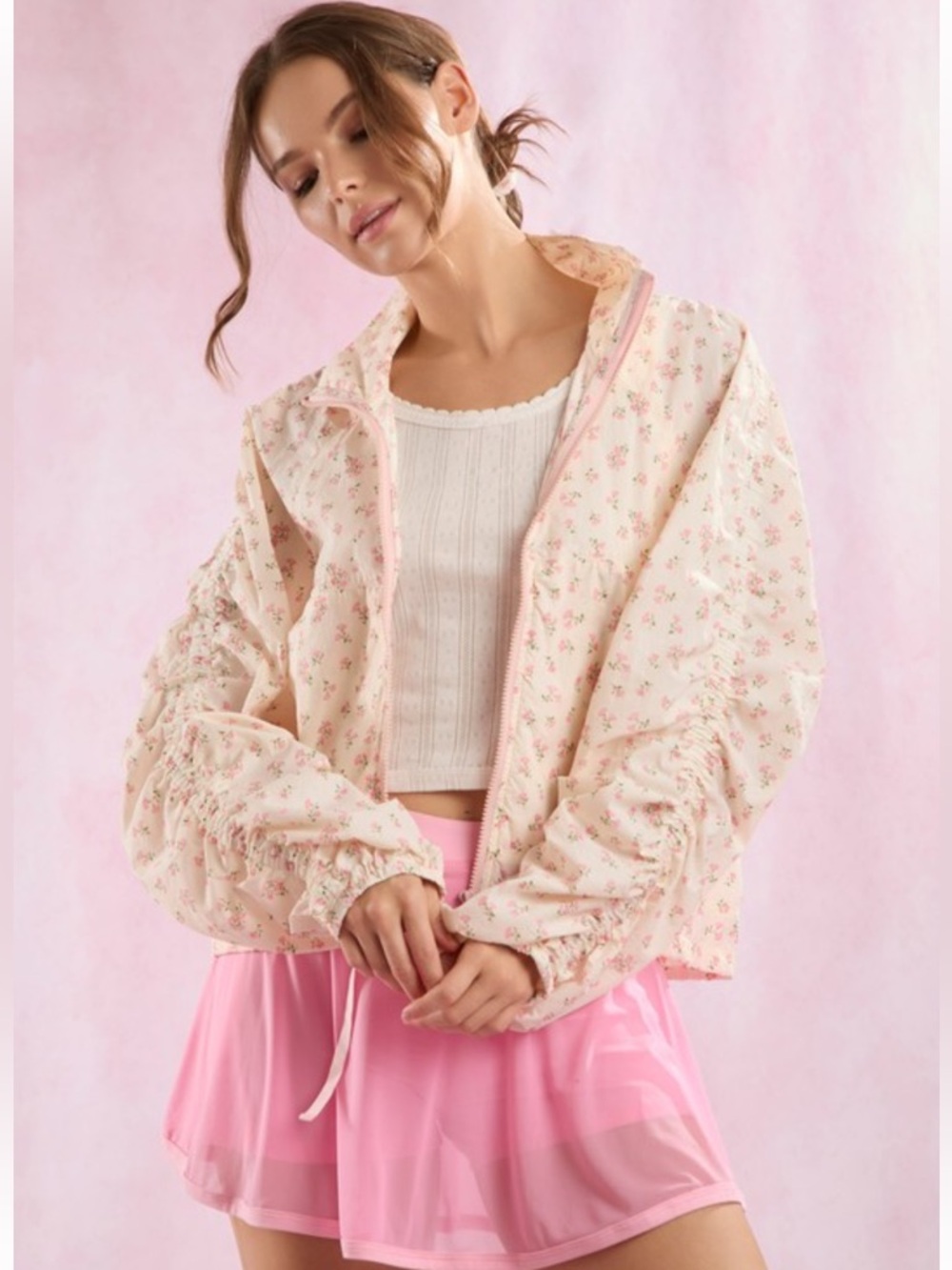 612. Floral mesh lace trim windbreaker in pink